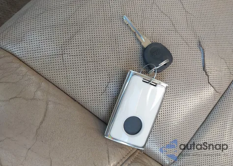 2013 Cadillac Escalade Esv Premium from USA, damaged, VIN 1GYS4JEF3DR114022